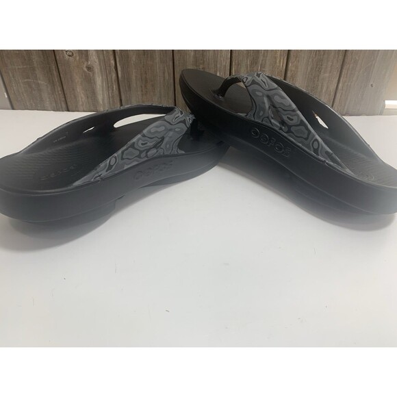 OOFOS OOriginal Sport Sandal - BLACK WATER CAMO Men’s Size 9 / Women’s Size 11 - Picture 7 of 9